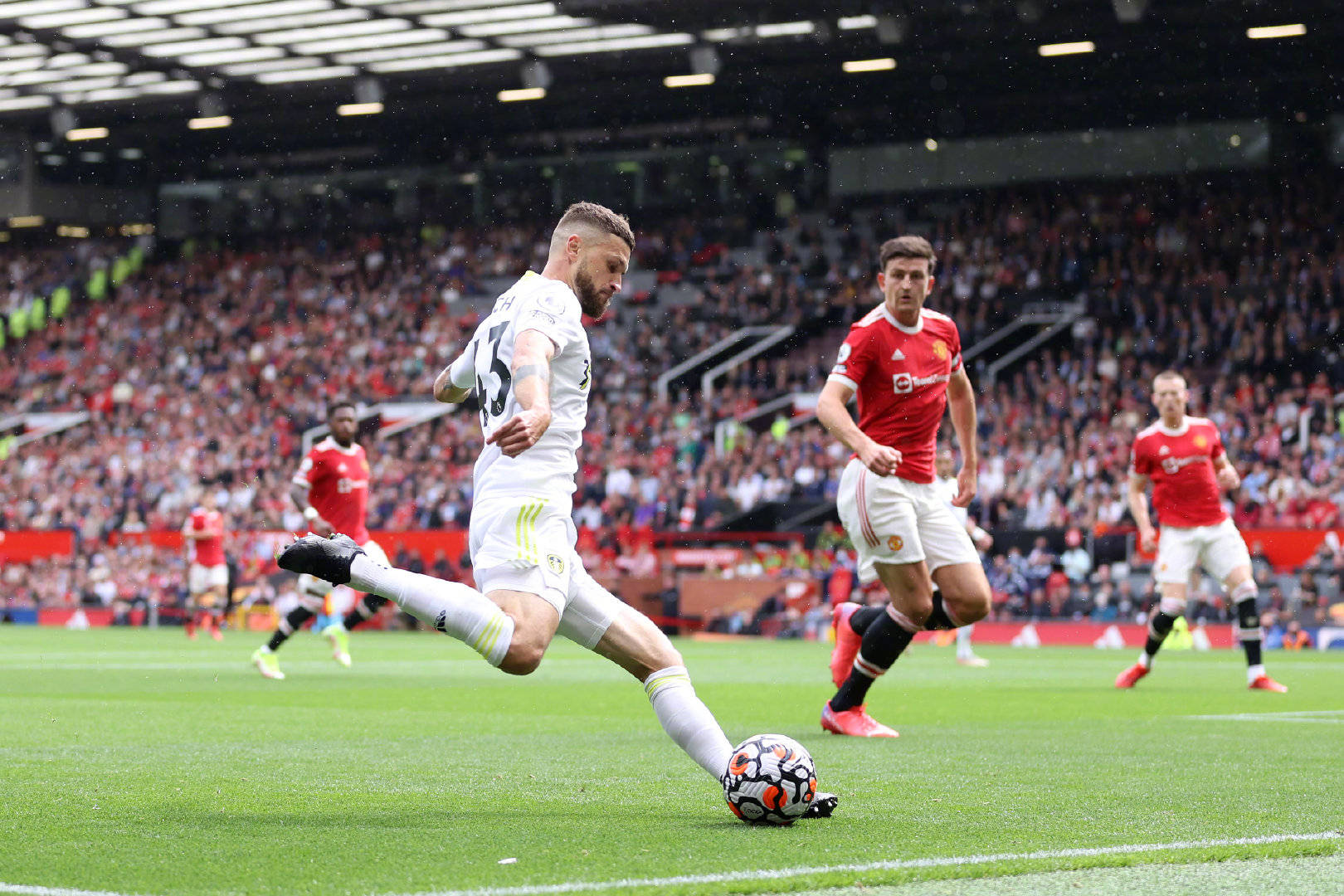 實則透露出 實則透露出