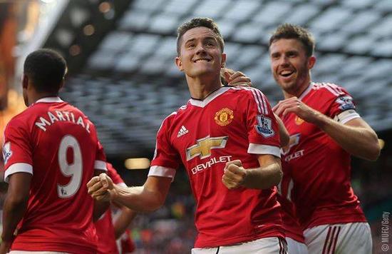 不仅成为更 不仅成为更